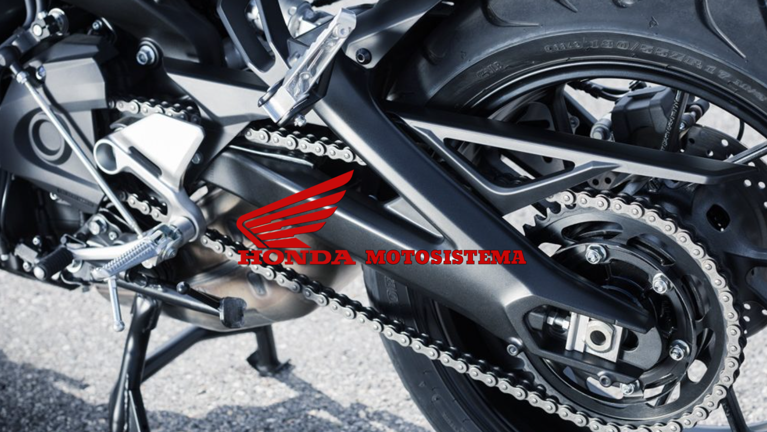 Foto de Cadena de arrastre de tu motocileta